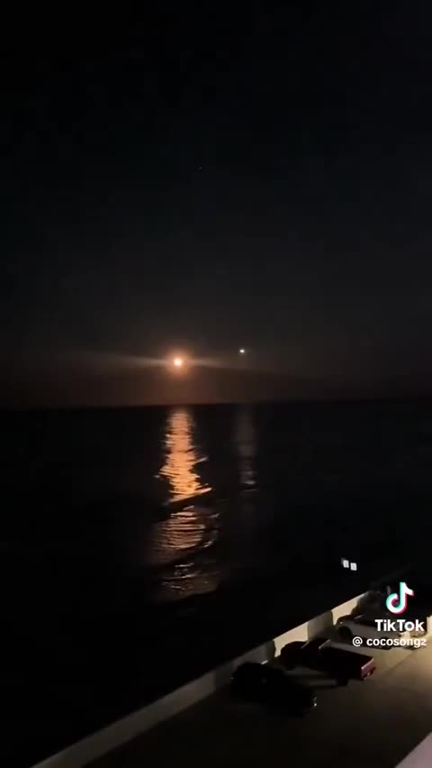 Fleet of Pleiadian crafts - Daytona Beach, Florida - March 2025