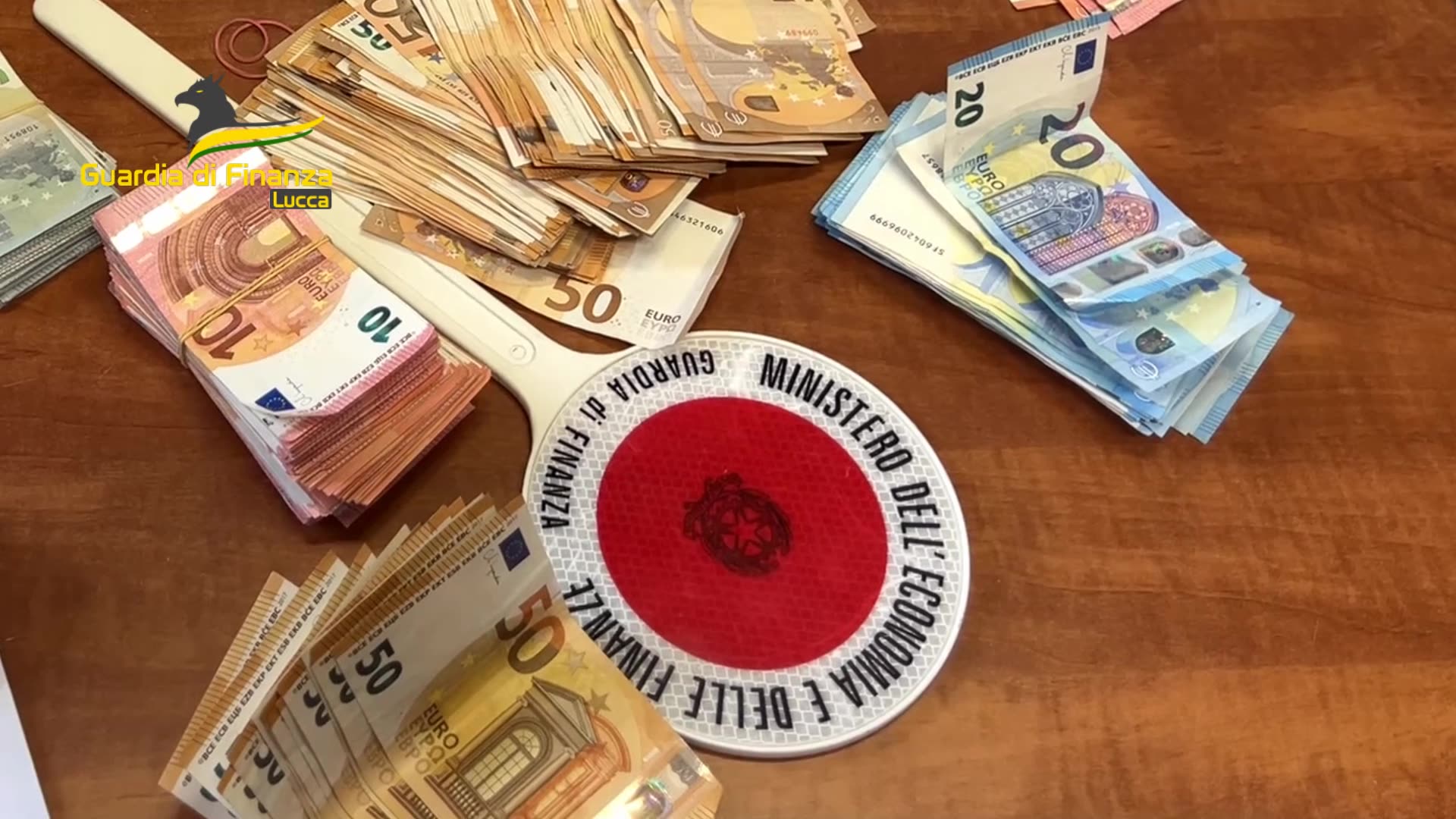 GDF LUCCA: SEQUESTRATI OLTRE 16 MILIONI DI PRODOTTI DA FUMO (17.03.25)