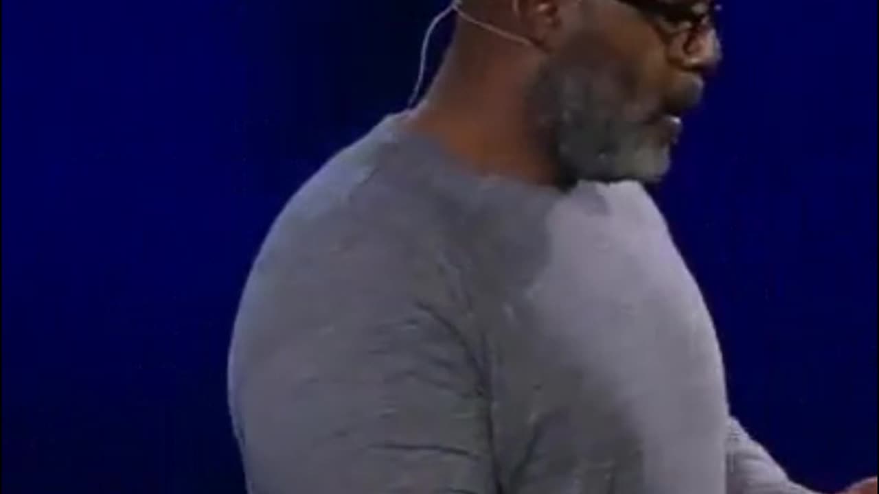 🛡️ Young ladies without dads crave 4 things: protection, provision, presence & praise! 💪