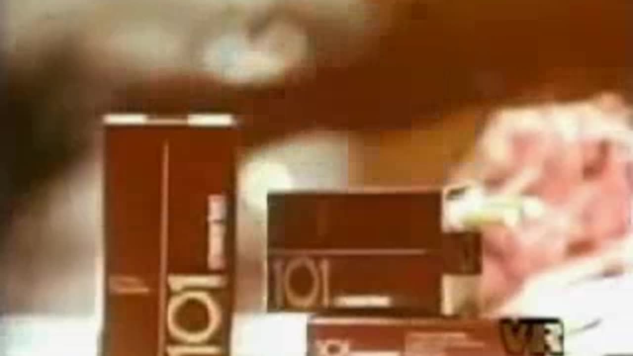 Commercial Chesterfield Cigarettes