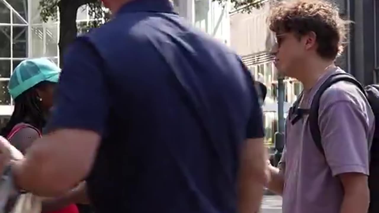 This kid is brave