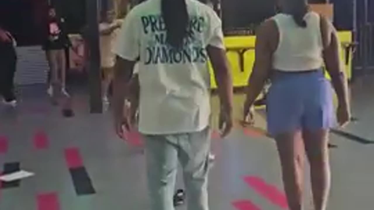 GHETTO BOONS IN INDIANA WHAT THE FUCK