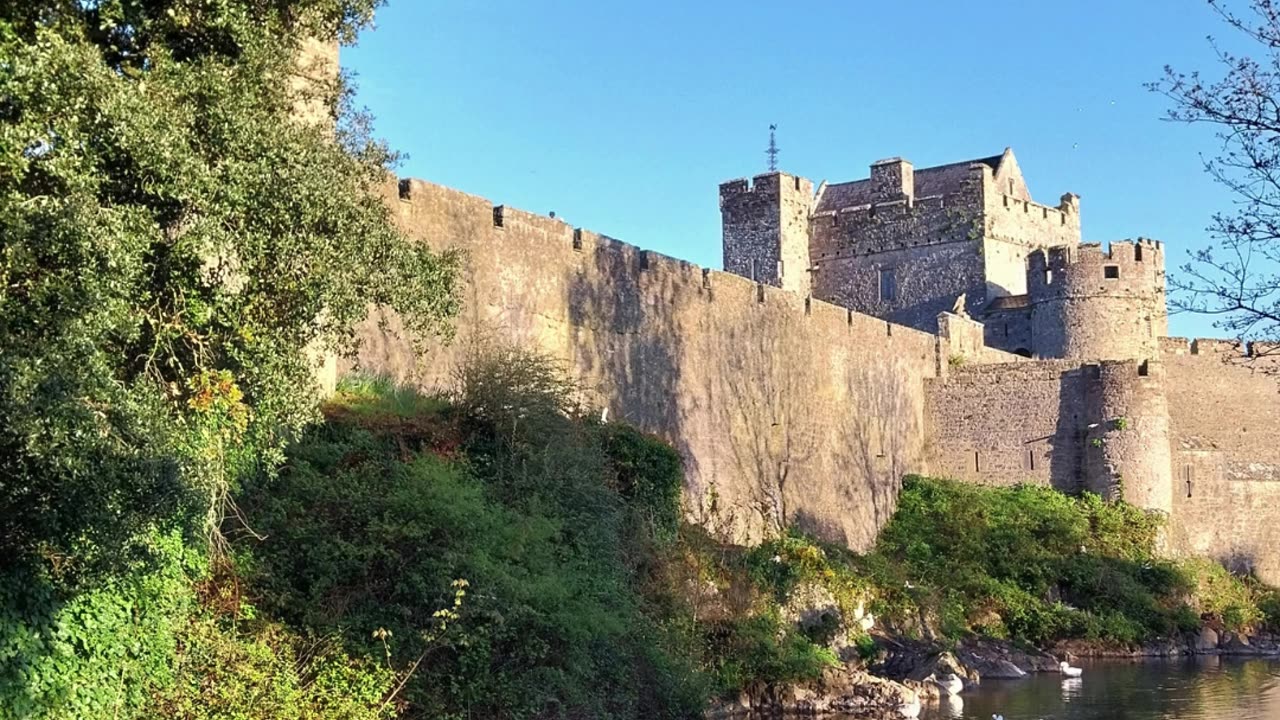 Don't Travel To Ireland Without Seeing This Castle