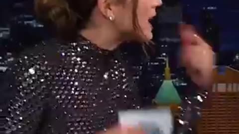 Scarlett johnsen chat at cast