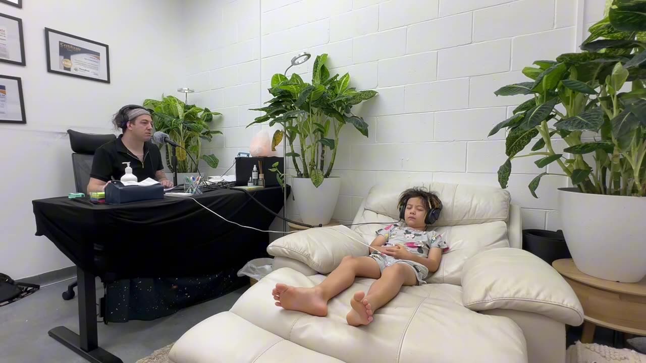 Fear Release Hypnosis | Gentle Hypnotherapy for Kids Age 7 Brisbane