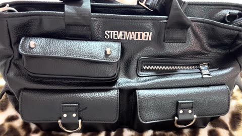 What’s in my Steve Madden Bag, needing prayers & jewelry review.