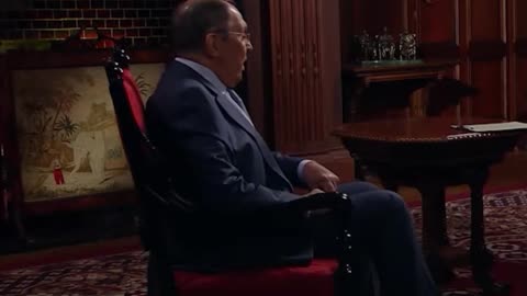 Lavrov: Zelenski quiere montar un "circo"