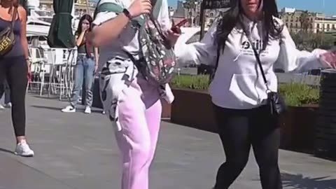 Prank 🎄USA 🤣🇺🇸#prankvideo #bushmanprank #fyp #usa_tiktok🇺🇸 #USA #bushman #usatiktok #tiktok_ #prankw