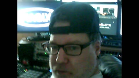 PeppeEXsKrima macht eine kleine Pause im Homestudio rap mukke produzieren