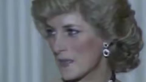🚨 On this day in 1997.🚨🥰 Diana, Queen of Hearts❤️❤️❤️❤️