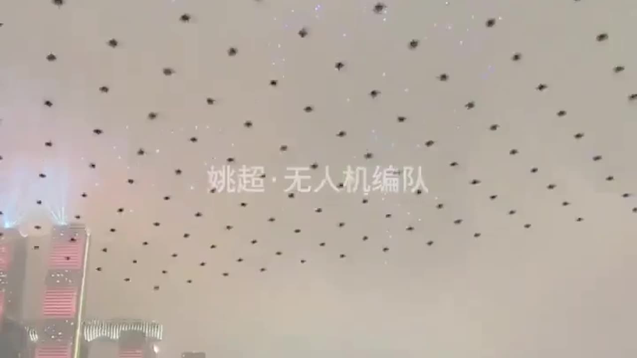 😮✨ Drones Return After Stunning Light Show! How Do They Navigate? | FeedMyCuriosity