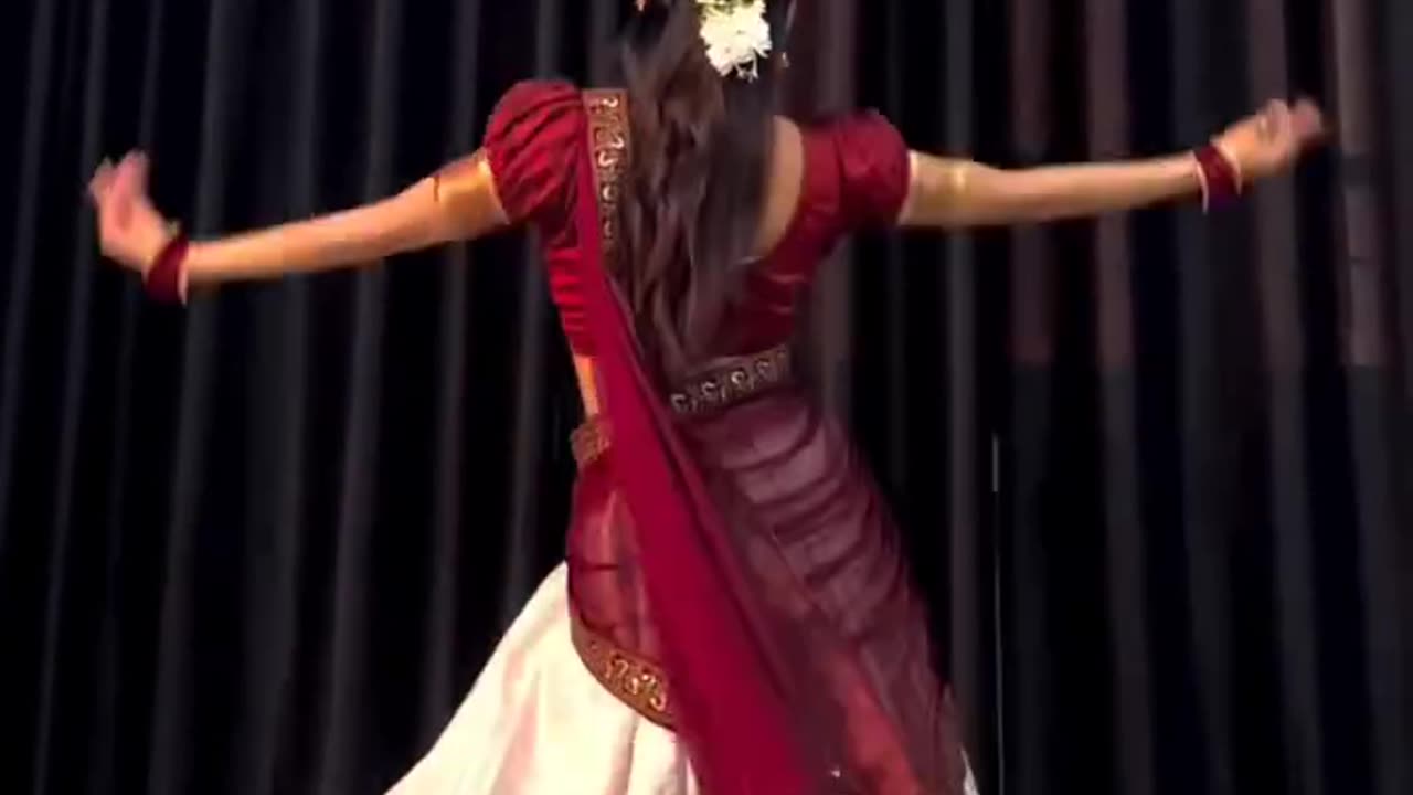 Dancing Girls