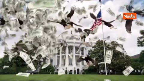 NOTIZIE DAL MONDO Piovono dollari e volano aquile,il video dell'AI della White House per celebrare la 'Golden age' americana questo il video postato dalla White House di Washington,DC USA sulla sua pagina ufficiale social il 17 luglio 2025