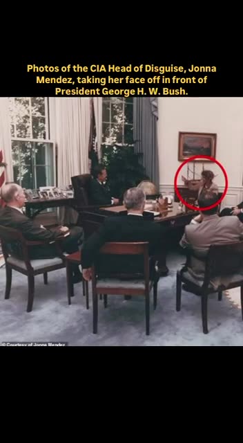 Anfang der 1990er Jahre betrat Jonna Mendez, die ClAs Chefin für Verkleidungen..