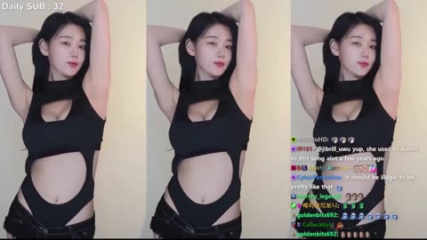 Selfie Dance in Glossy Black Tights – BADKIZ ‘Hothae’ Vibe