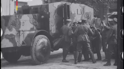 BArch_B_126824_1R_Unsere_Nachrichtentruppen_1