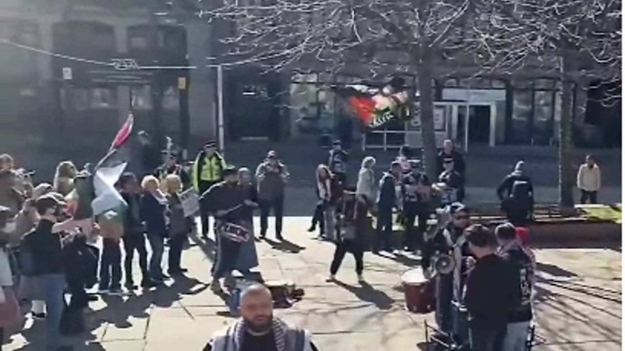 Pro-Palestinian activist who shouted ‘God Bless Hamas’ under investigation.