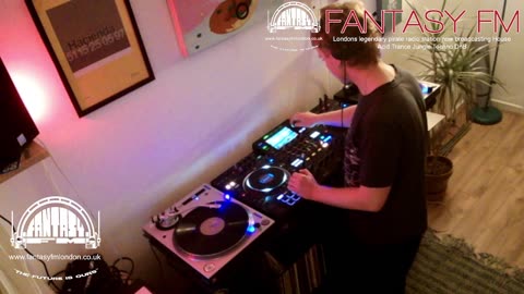 DJ Tollan - Live