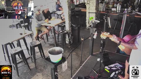 LIVE Music Everyday!