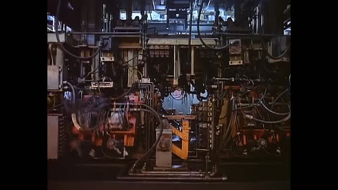 Grace Jones - Pull Up To The Bumper