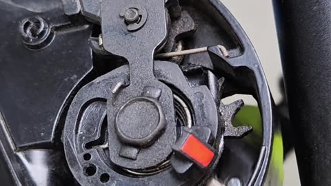 How does a bicycle gear shifter work