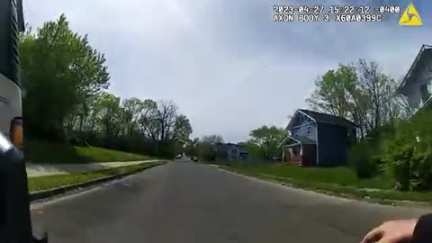 Police Chase Creep Who Won’t Leave Woman Alone