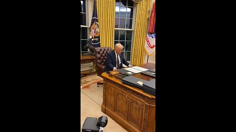 Donald Trump discovers the letter left for him by Joe Biden