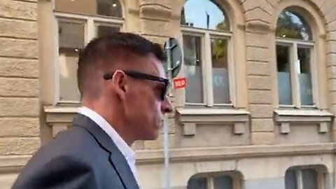 Peter Thiel at Bilderberg Confronted on Palantir, Jeffrey Epstein & Big Brother