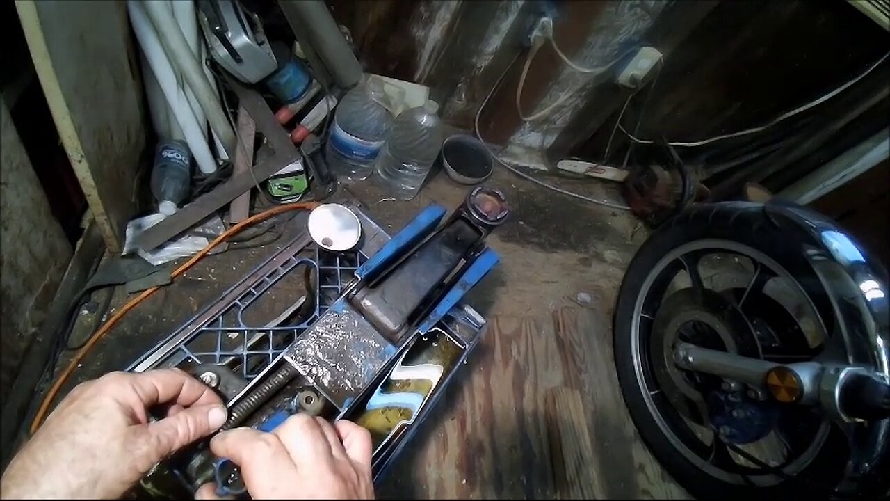 Bleeding the jack
