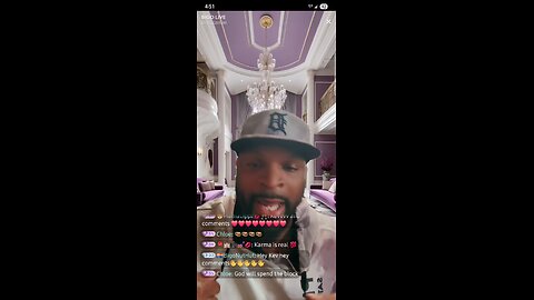 Ebbmay and Kevin in this video talking they shattt🤏🏽🤏🏽
