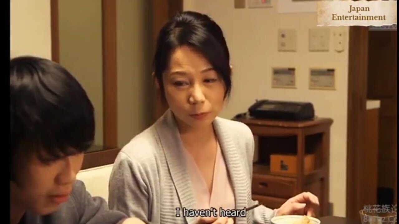 The disabled son sees his mother and friend very well.🖤