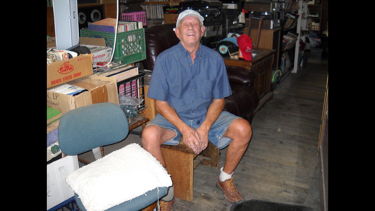 Saturday Live @ The Green Dragon Variety Don & Charles LA Riots Flex Mugs & Rock & Roll