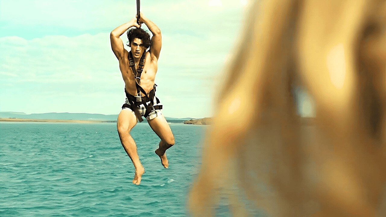 Psycho Man Takes Tourists To See Sharks, Only To Feed Them To The Animals