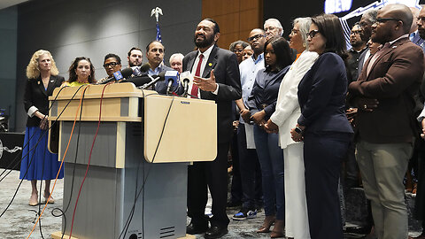 Gutfeld! (Full episode) - Monday, August 4