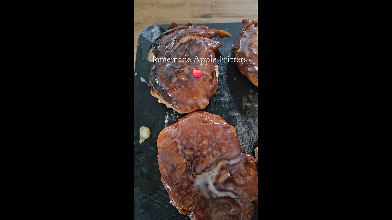 Homemade apple fritters 🍎