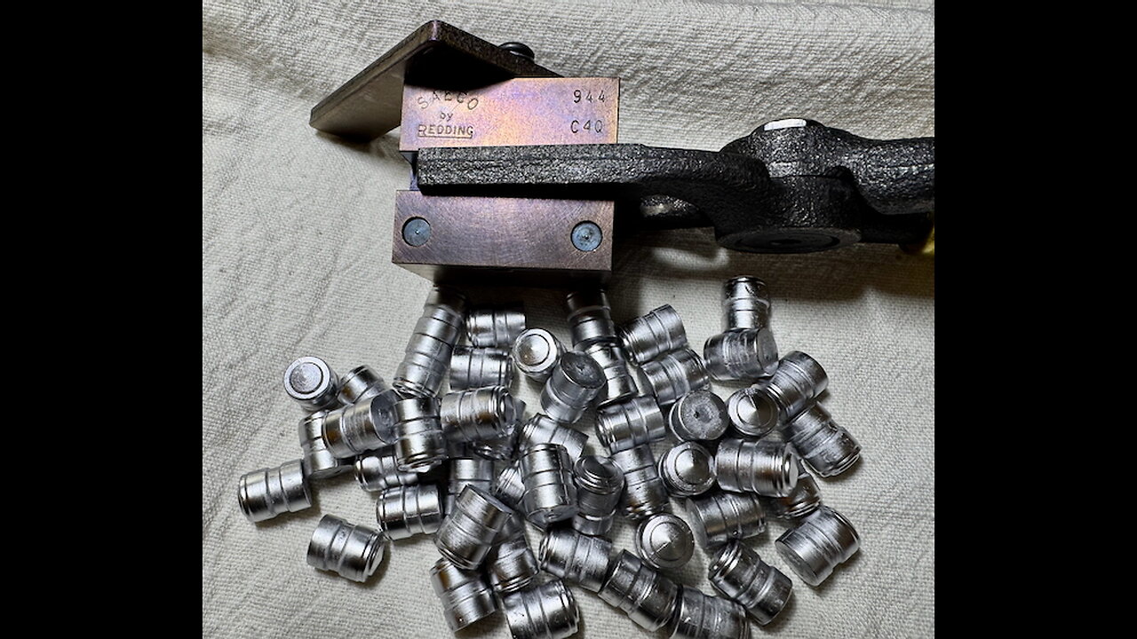 #wadcutterwednesday Episode 18 Part2: loading and shooting the Saeco #944