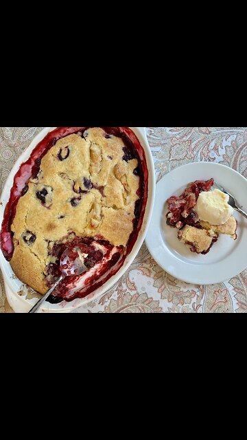 Need an Easy Dessert to Bring? Make This No-Fuss Cobbler!