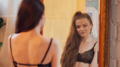 Ameli: The Enchanting Tease – Sweet as Candy, Hot as Sin!
