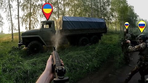 Russian Troops Ambush Ukrainian D-30 Howitzer Convoy at Point-Blank Range