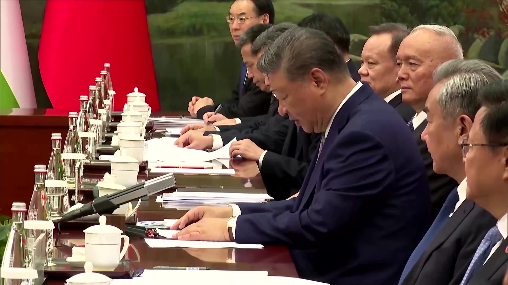 India committed to improving ties with China, Modi tells Xi