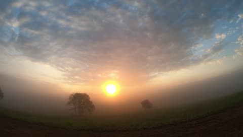 Sun ☀ Rise 9 6 25 51f/10c