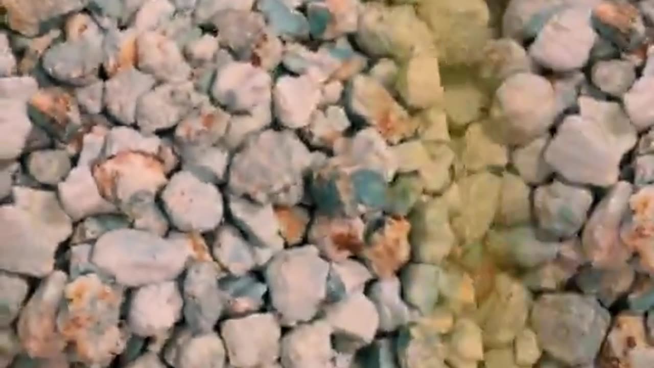 250326-1 Sleeping Beauty natural turquoise rough material