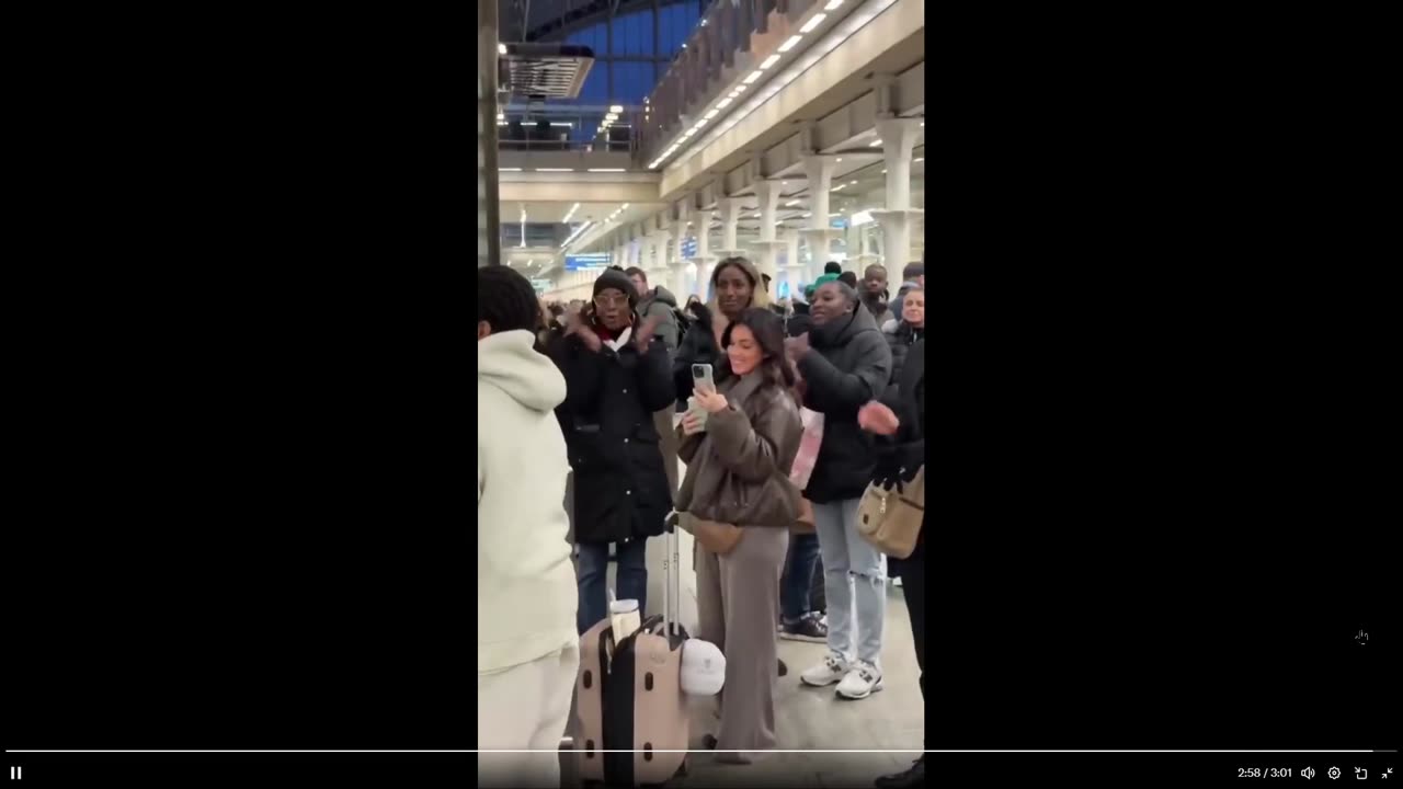 Quick Smile: Another voice shocker - This 15 year old boy shocked everyone