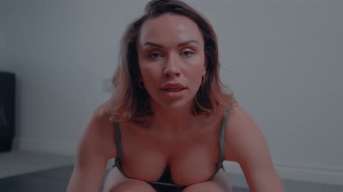 Yoga Class milky
