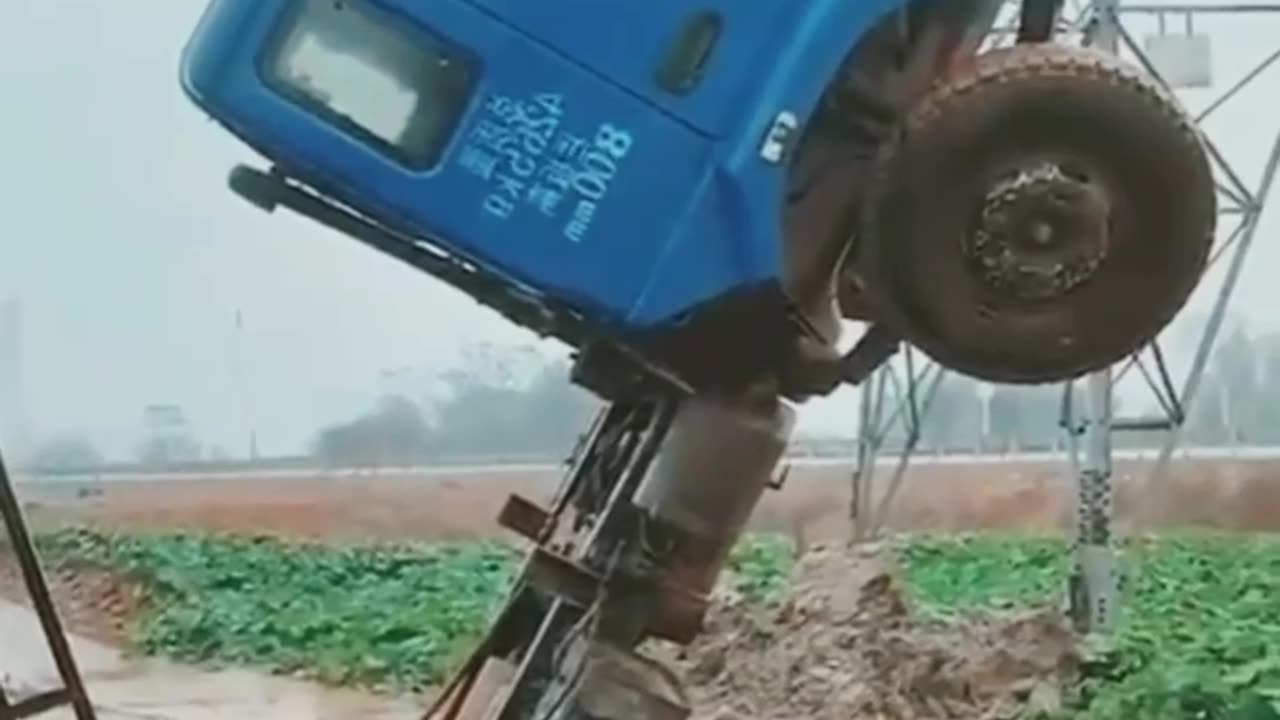 Pov: First day at work 🙄