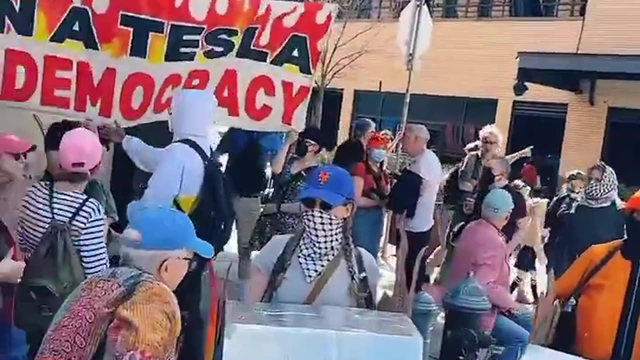 Leftists in NYC call for violence: "Burn a Tesla Save Democracy"