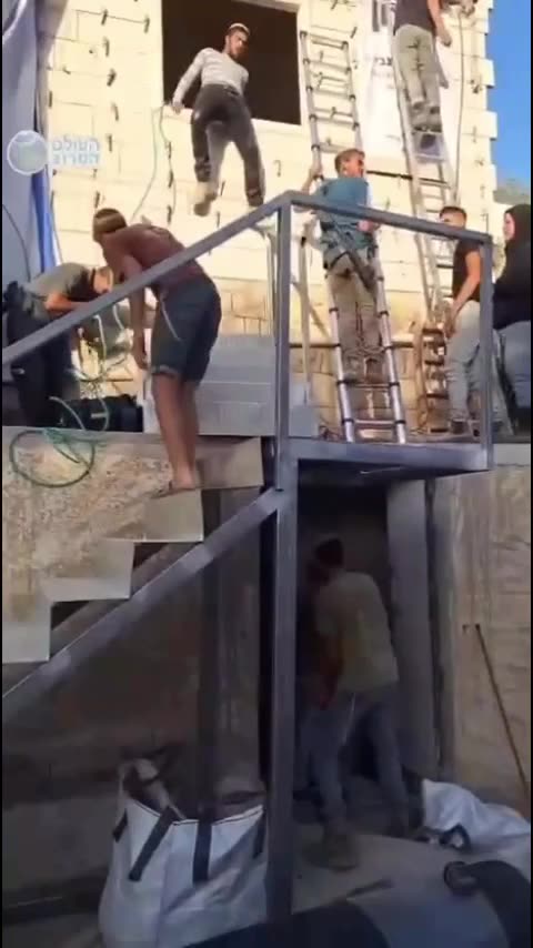 Israeli settlements keep expanding with full support from the Israeli extreme right wing government