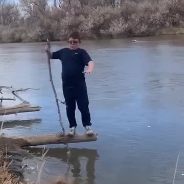 People Failing Like Pros – Instant Regret Moments! 🤦‍♂️ #fails #failure #lol #lolmoments