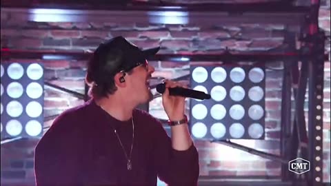 Sold Out (HARDY song) - Nickelback & HARDY (live)