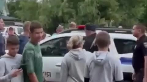 ✊🇺🇦 Ukraine Russia War | Ukrainians Block Police and TCC Near Ternopil, Drive Them Out | RCF